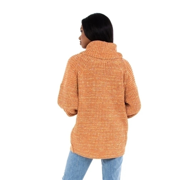 Free People Leo Tunic Sweater Petal‌‌‌‌‌ - Picture 2 of 6